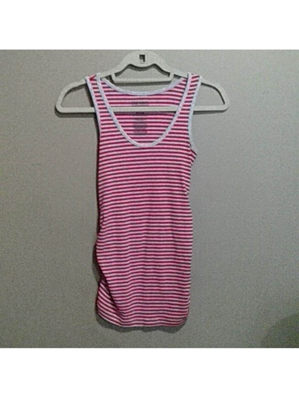 Old navy tank top size small